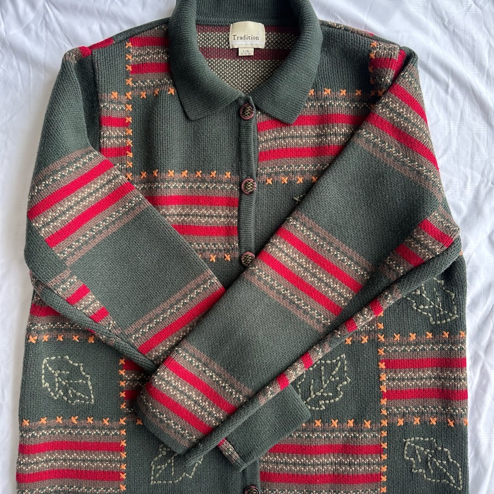 Rustic Green and Red Cardigan with Animal Motifs